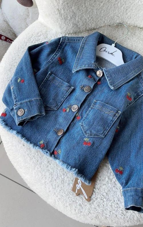 Kız Çocuk Kalp Nakışlı Kot Ceket