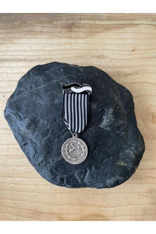 Eskilerden Madalyon Rozet Yurtdışı Metal Madalyon