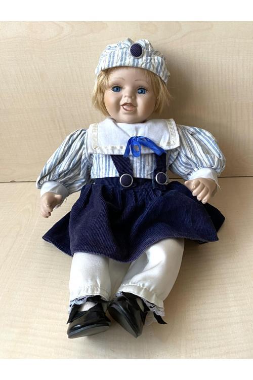 37Cm Ifadeli Porselen Bebek Gülen Porselen Oyuncak Bebek No 70
