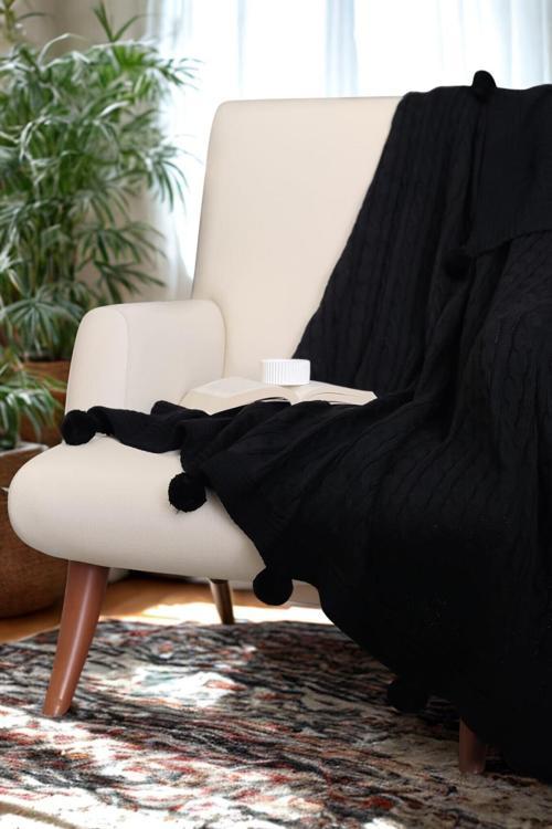 Ponponlu Triko Örme Tv Battaniyesi–Örgü Koltuk & Omuz Şalı & Diz Battaniyesi–130x170 cm-Siyah