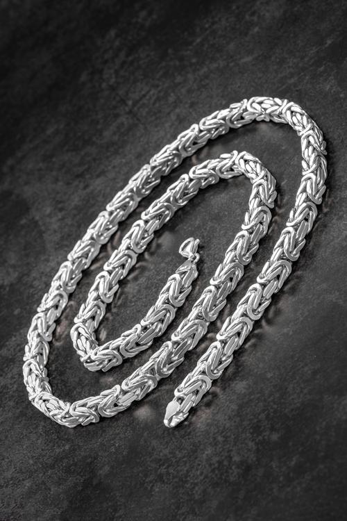 6Mm Beyaz Parlak Kare Kral Model 925 Ayar Gümüş Erkek Zincir Kolye – Ağır Ve Gösterişli Tasarım