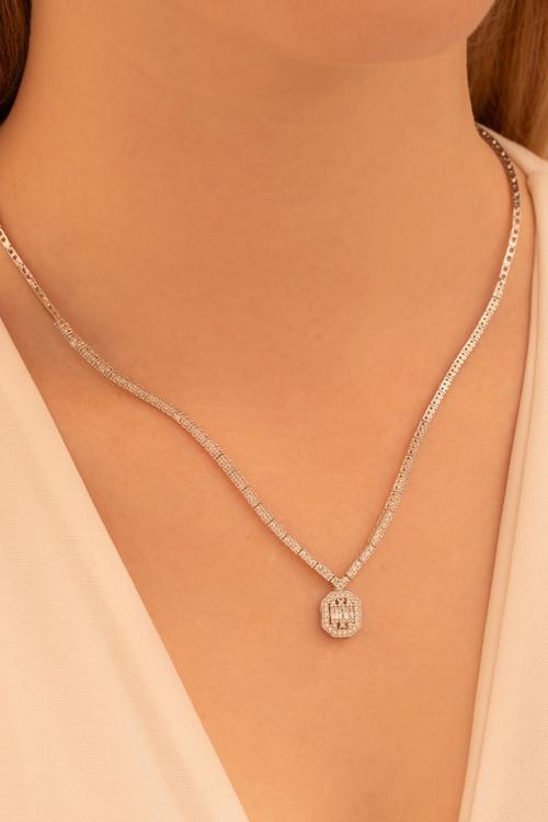 Kadın Gümüş Kolye - Ferahnaz Baget Taşlı Model Kadın Kolye