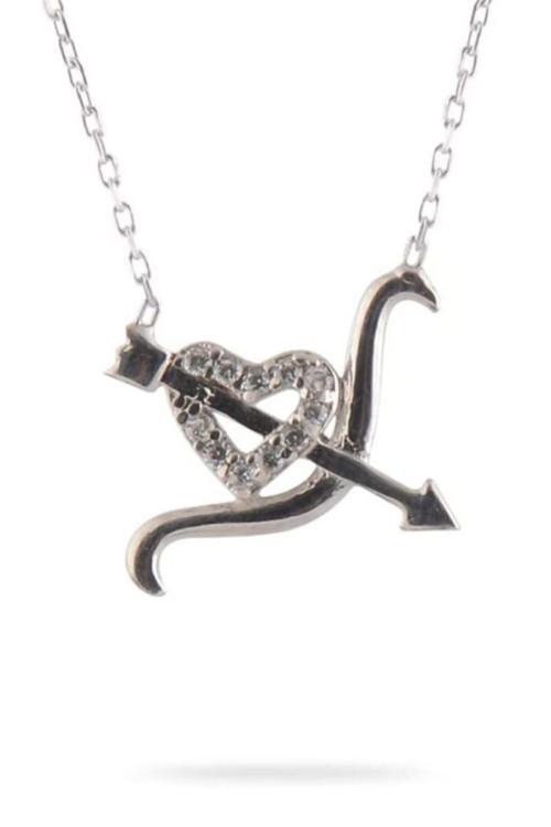 Ok Ve Yay Simgeli Kalp Motifli Taş İşlemeli 925 Ayar Gümüş Kolye Gklokvekalp-Gms