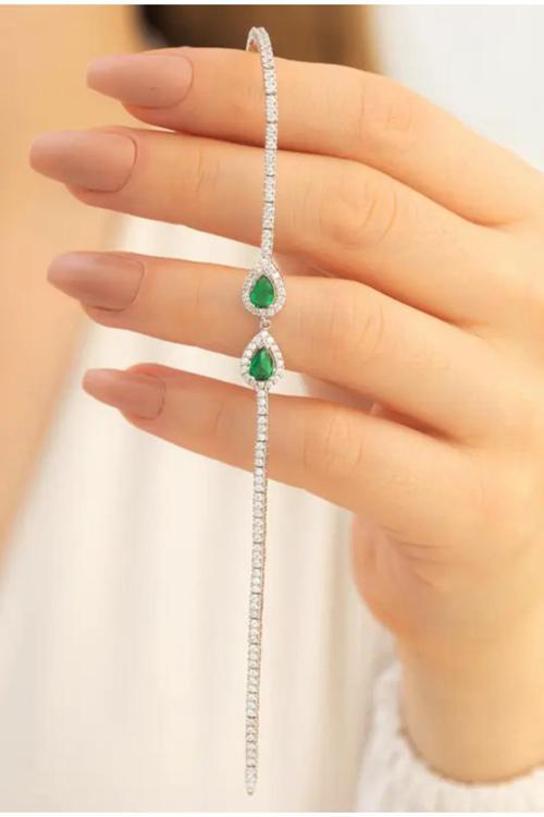 Melodi Zümrüt Taşlı Su Yolu Gümüş Bileklik