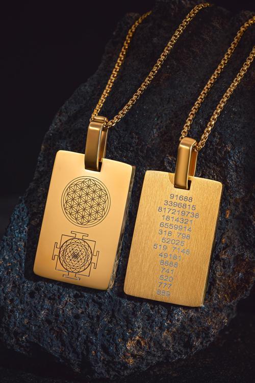 Yantrax Altın Kaplama Çelik Erkek Kolye Sri Yantra Ve Kubera Yantra Sembolü Kararmaz Paslanmaz