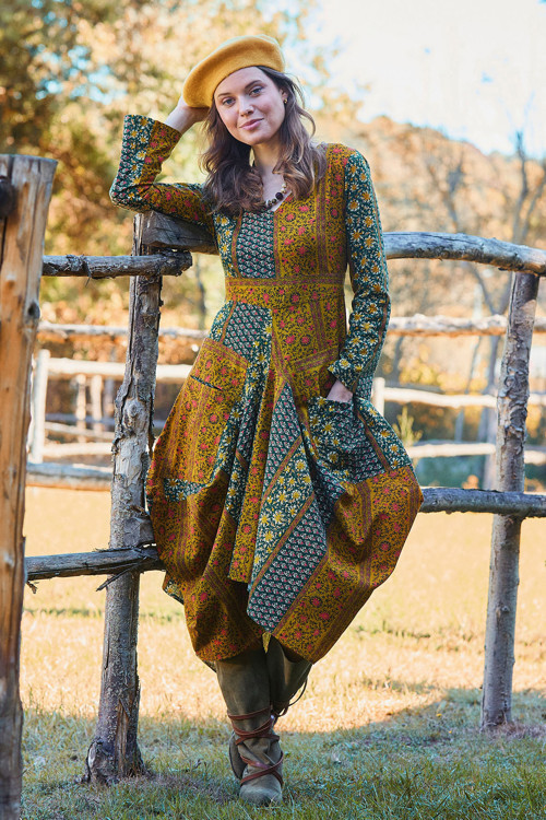 Asimetrik V Yaka Beli Bağlamalı Uzun Kollu Elbise