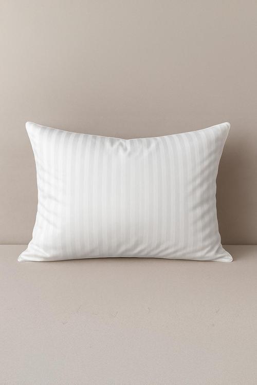 Beyaz Çizgili Pamuk Saten Yastık Kılıfı