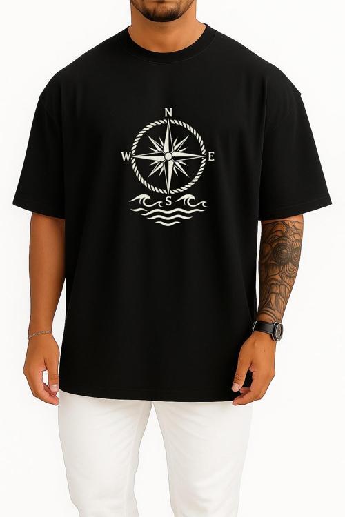 Oversize Dalgalar Arası Pusula - Denizci - Compass Göğüs Tasarımlı Unisex T-Shirt