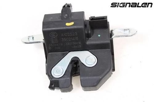 Bagaj Kılıdı Arka Opel Corsa E Bm 15- (Oem No: 176597)