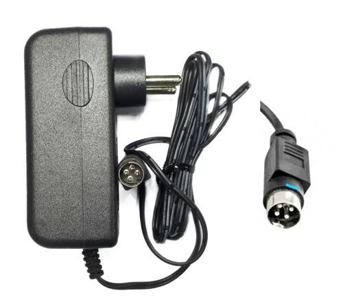 12 Volt 2 Amper Dvr Adaptörü 4 pinli