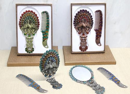 Tavuskuşu Katlanabilir Ayna Ve Tarak Seti Büyük Boy Alk4913