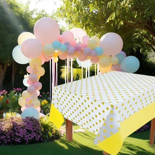 Sarı Puantiyeli Plastik Masa Örtüsü