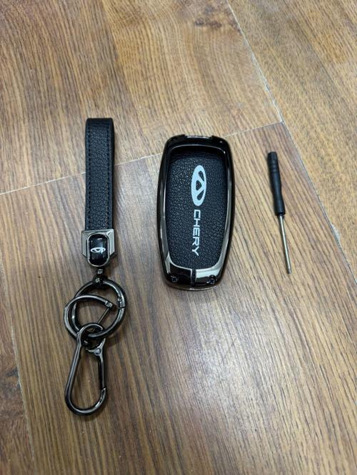 Chery Tiggo 7/8 Anahtarlık Siyah Çelik Korumalı 