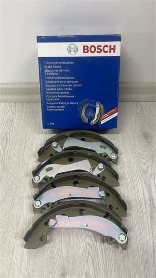 Pabuç Fren Balatası Renault R12 Fıat M131-C15 (Yapıştırma) Cırcır Setli Yeni Üretim F026004546