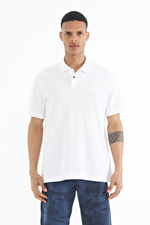 Beyaz Polo Yaka Logo Nakışlı Standart Form Erkek T-shirt - 88237