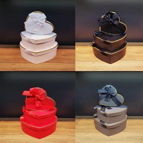 3&039lü Kalp Hediye Kutusu