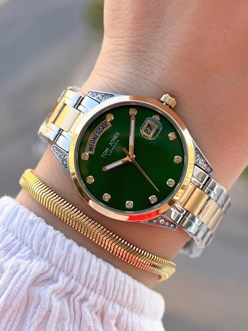 Çelik Kordon Kararma Renk Atma Yapmaz 3 Atm Suya Dayanıklı Kadın Kol Saati BTJ.YN.10042.5