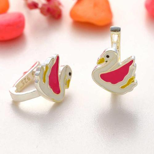 Gümüş Kuğu Çocuk Küpesi (BC-88F603)