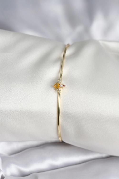 Sinek Figürlü Gold Renk Pirinç Kadın Bileklik