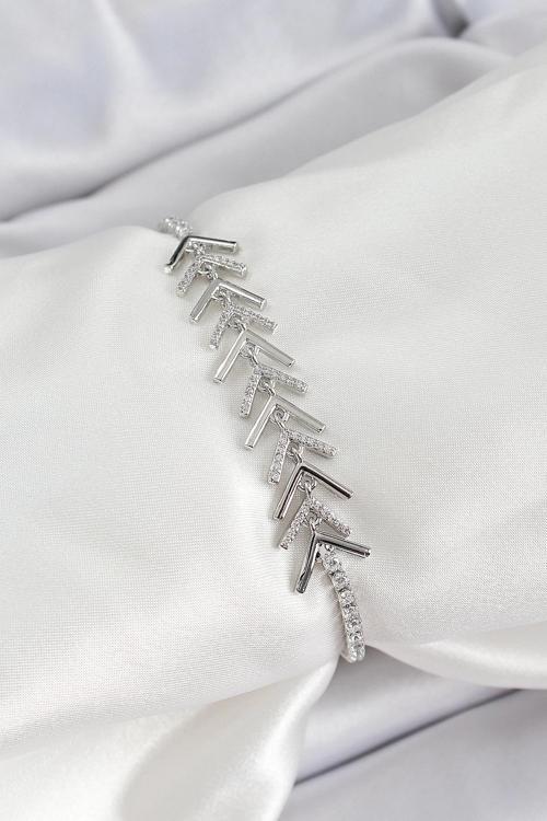 Pirinç Gümüş Renk Zirkon Taşlı Balık Sırtı Kadın Bileklik