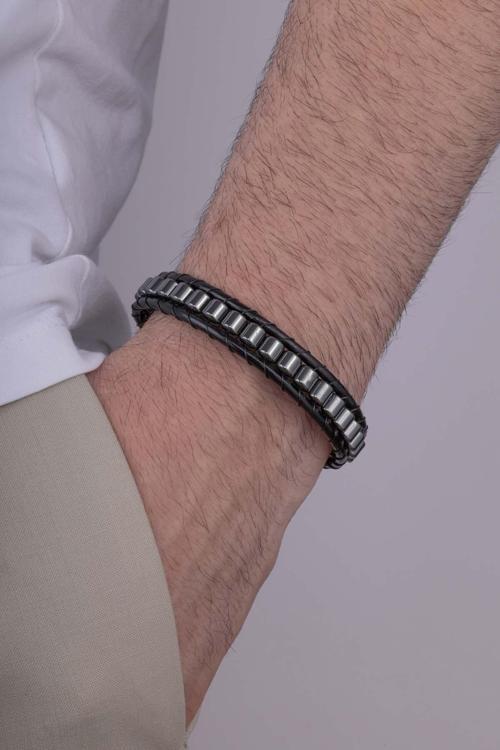 Silindir Kesim Hematit Taşlı Deri Geçişli Erkek Doğal Taş Bileklik