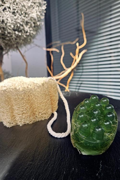 Kabak Lifi Kesesi + Kabak Lifli Saf Yosun Sabunu At Kestanesi Yağı Biberiye Yağı İçeren Sabun SLLT