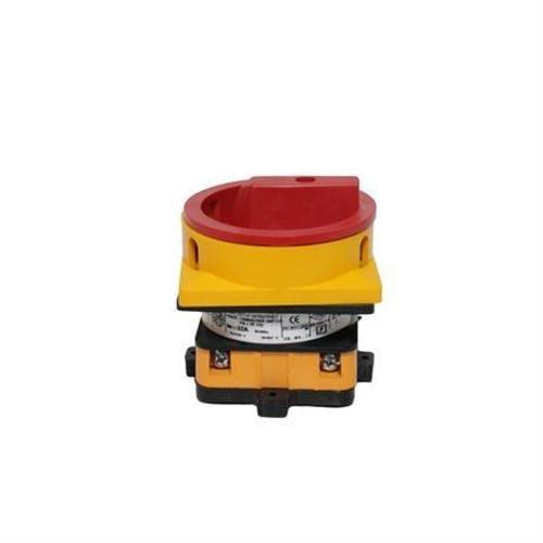 1x32A 1-0-2 Kilitli Kutup Değiştirici Pako Şalter