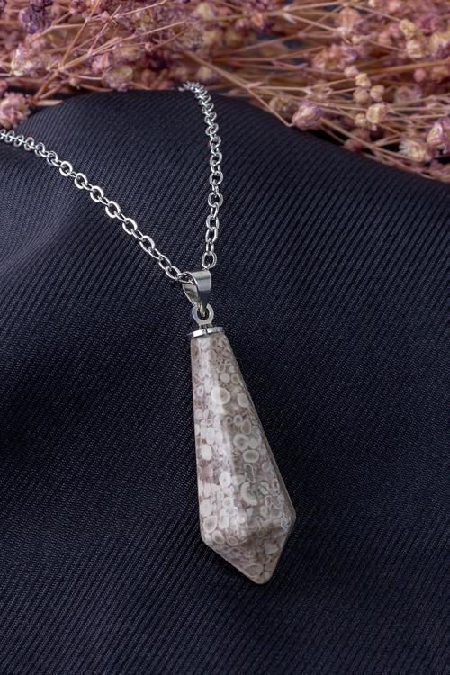 Benekli Jasper Taşı Kolye