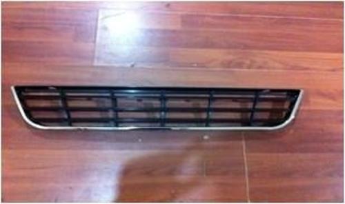 Passat Orta Izgara Nıkelajlı 2006-2011 3C0853671C