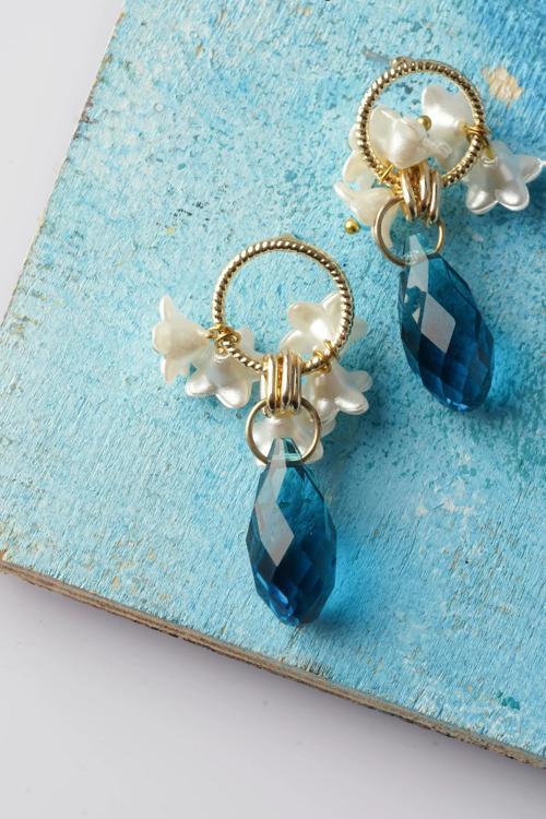 Passion Petal Çok Renkli İncili Çiçekli Kadın Çelik Küpe