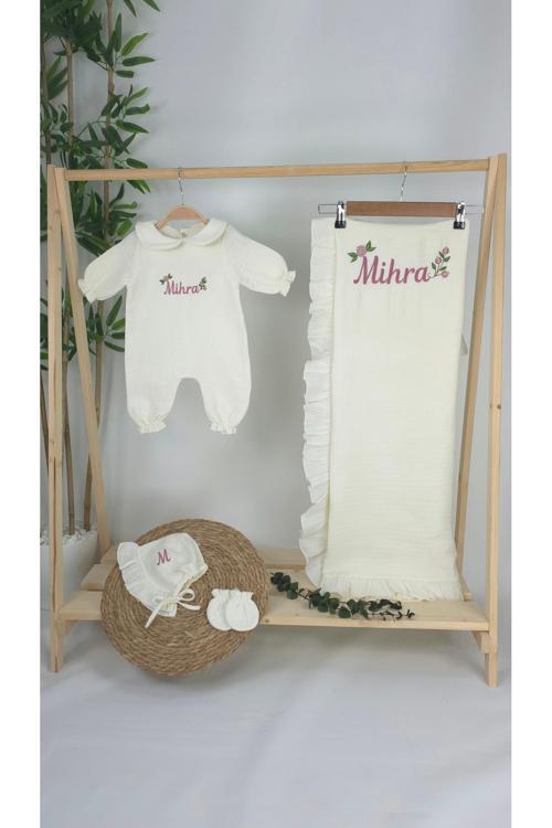 Müslin Yeni Doğan 4Katlı Organik %100Pamuk Kişiye Özgü Nakışlı Hastane Çıkış Seti- Güllü Model-1