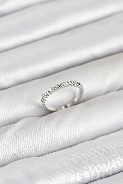 Pirinç Gümüş Renk Lazer Kesim Kadın Yüzük - EBJ250927W37980