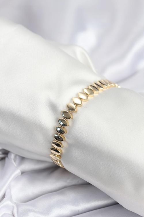 Pirinç VIP Seri Gold Renk Sıralı Arpa Model Kadın Bileklik - EBJ250920W37886