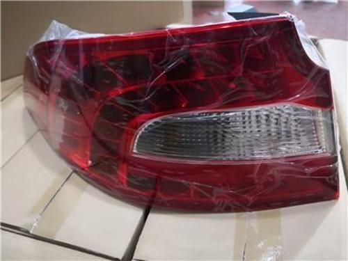 Superb Arka Stop Lambası Ledli Dış Sol 08-13