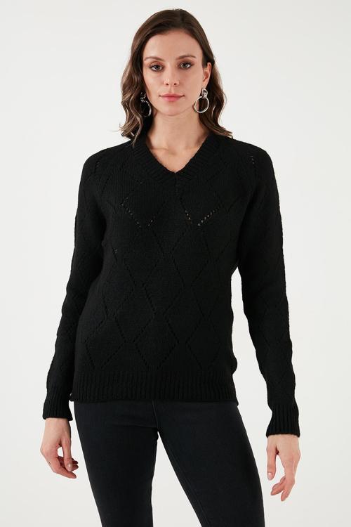 Regular Fit V Yaka Ajurlu Bayan Kazak 24K0186K1 SİYAH