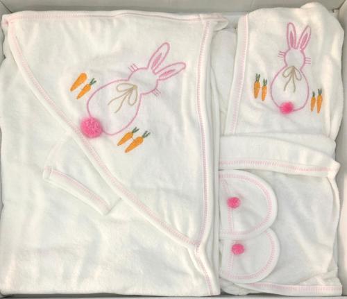 Donino %100 Pamuklu 4 Parça Nakışlı Bebek Bornoz Seti