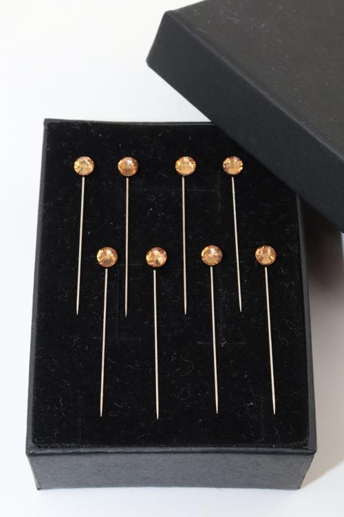 8li Pırlanta Taşlı Turuncu Eşarp Iğnesi. Eşarp Iğnesi. Şal Iğnesi. Türban Iğnesi. Başörtü Iğnesi