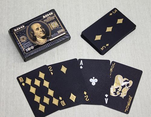 Altın Dolar Tasarımlı Siyah İskambil Oyun Kartı 