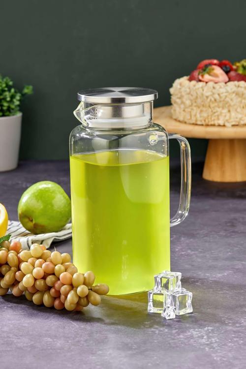 1600 Ml Borosilikat Cam Sürahi – Isıya Dayanıklı, Paslanmaz Çelik Kapaklı, Şık Ve Sağlıklı Kullanım