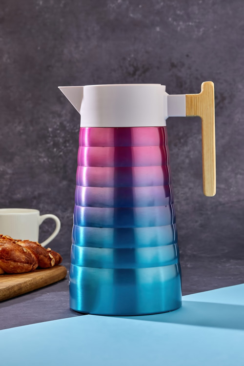 2 Litre Çift Katmanlı Paslanmaz Çelik Termos Bambu Saplı, 12 Saat Sıcak 24 Saat Soğuk Tutma Kapasite