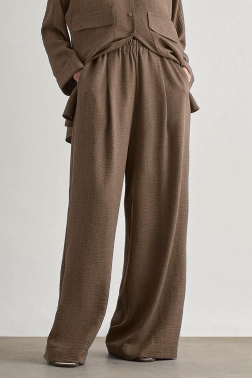 Keten Dokulu Beli Lastikli Kahverengi Bol Kesim Pantolon