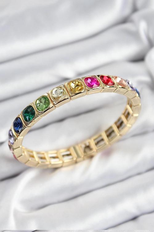 Pirinç Karışık Zirkon Taşlı Kare Model Gold Renk Lastikli Kadın Bileklik