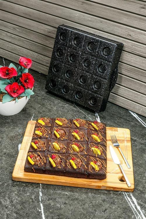 Granit Döküm Browni Kek Kalıbı Siyah 29 Cm