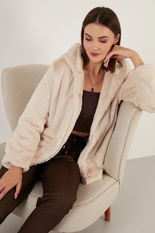 Kapüşonlu Yumuşak Tüylü Astarlı Dar Kesim Suni Bayan Kürk 6238066 TAŞ