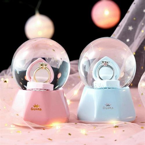 MDB Tek Taş Yüzük Tasarımlı Büyük Boy Kar Küresi