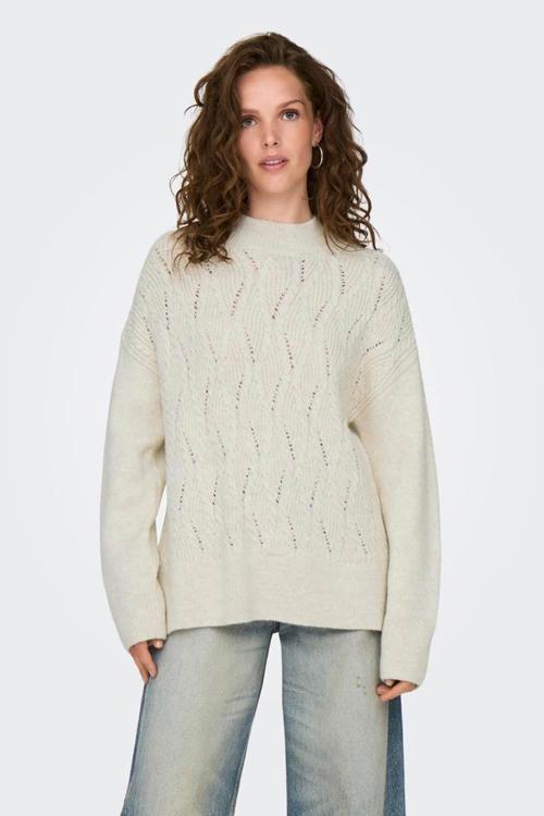 Onlleise Desenli Regular Fit Yarım Balıkçı Yaka Örme Bayan Kazak 15328233 KREM