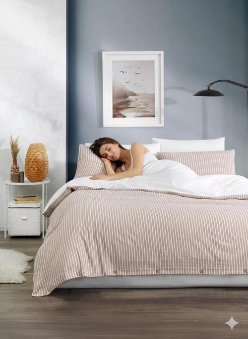 Çift Kişilik %100 Pamuk Ranforce Düğmeli Nevresim Takımı – Lastiksiz Çarşaflı 200x220 cm Bej