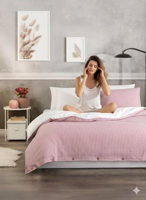 Çift Kişilik %100 Pamuk Ranforce Düğmeli Nevresim Takımı – Lastiksiz Çarşaflı 200x220 cm Pembe