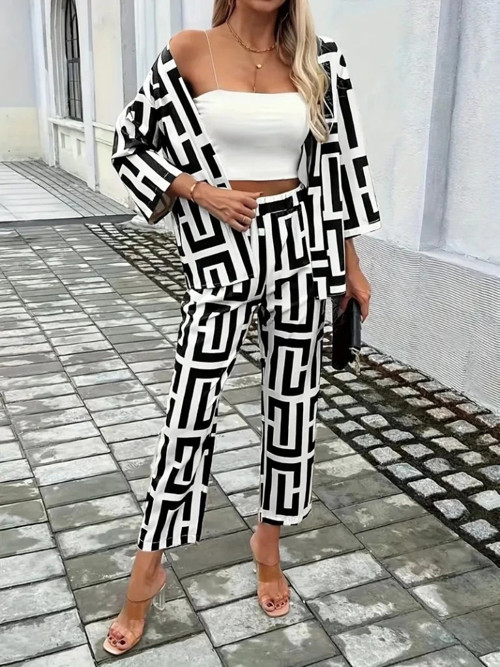 Kadın Uzun Kollu önü Açık Desenli Iki Iplik Ceket Ve Pantolon Ikili Takım