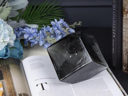 VELIS BLACK CAM VAZO 16X16X15 CM